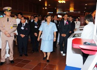 HRH Princess Maha Chakri Sirindhorn tours the exhibits at the 10th Thai Red Cross Assembly at the Ambassador City Jomtien Hotel.